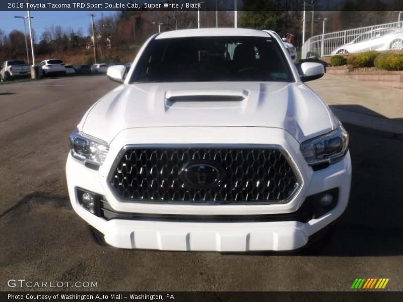 Super White / Black 2018 Toyota Tacoma TRD Sport Double Cab