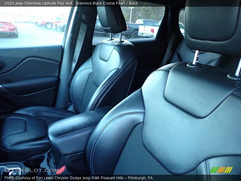 Diamond Black Crystal Pearl / Black 2020 Jeep Cherokee Latitude Plus 4x4