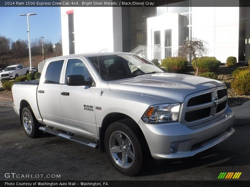 Bright Silver Metallic / Black/Diesel Gray 2014 Ram 1500 Express Crew Cab 4x4