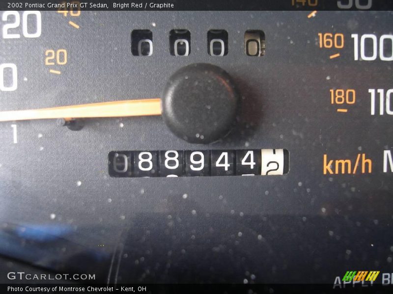 Bright Red / Graphite 2002 Pontiac Grand Prix GT Sedan