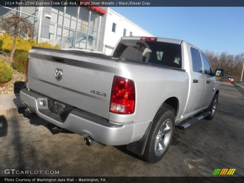 Bright Silver Metallic / Black/Diesel Gray 2014 Ram 1500 Express Crew Cab 4x4