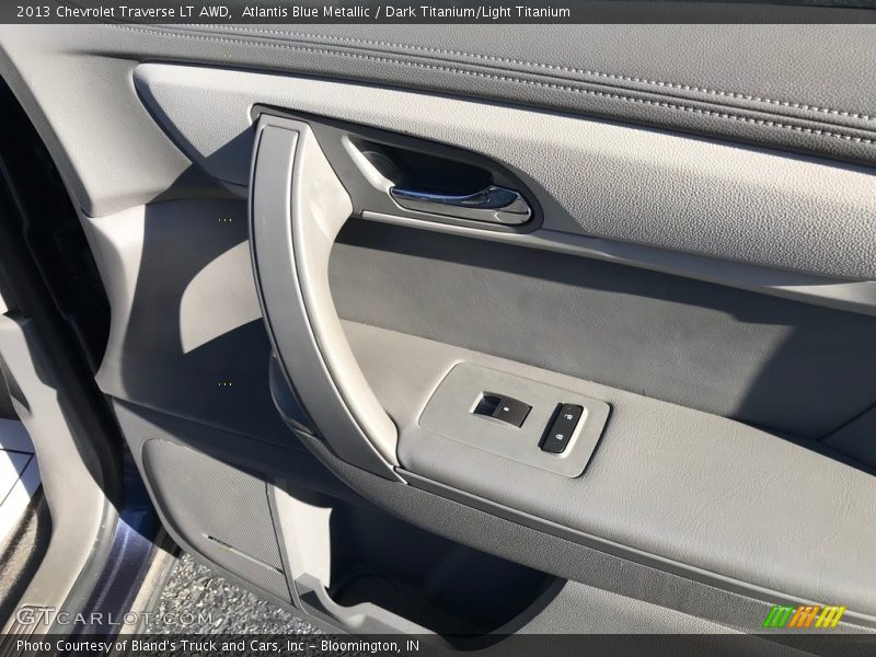 Atlantis Blue Metallic / Dark Titanium/Light Titanium 2013 Chevrolet Traverse LT AWD