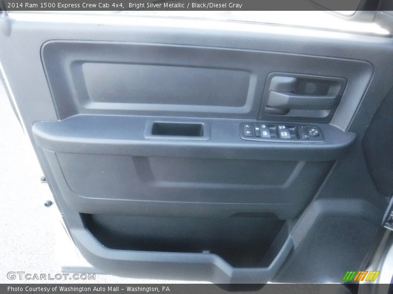 Bright Silver Metallic / Black/Diesel Gray 2014 Ram 1500 Express Crew Cab 4x4