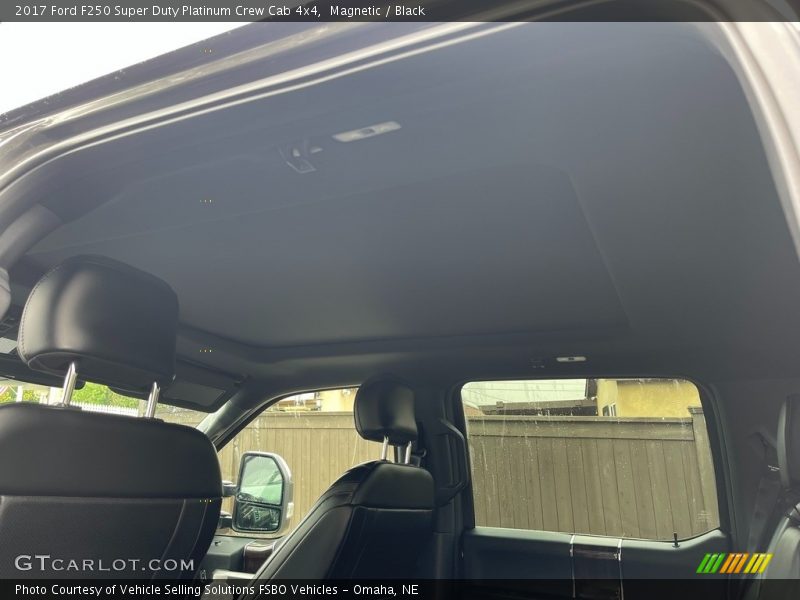 Magnetic / Black 2017 Ford F250 Super Duty Platinum Crew Cab 4x4