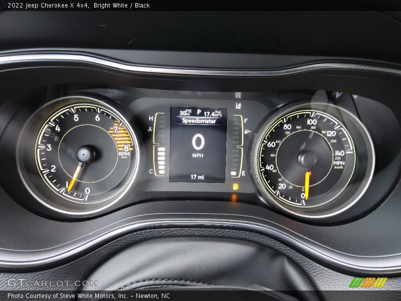 Bright White / Black 2022 Jeep Cherokee X 4x4