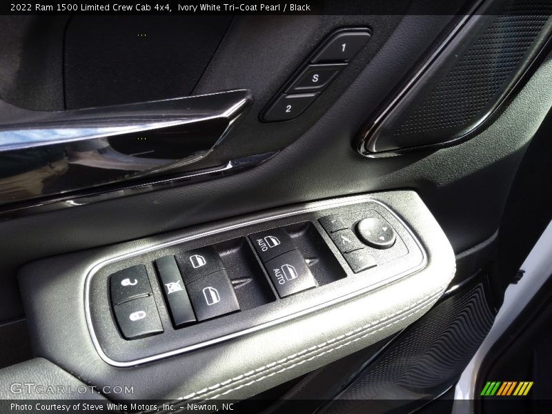 Ivory White Tri-Coat Pearl / Black 2022 Ram 1500 Limited Crew Cab 4x4