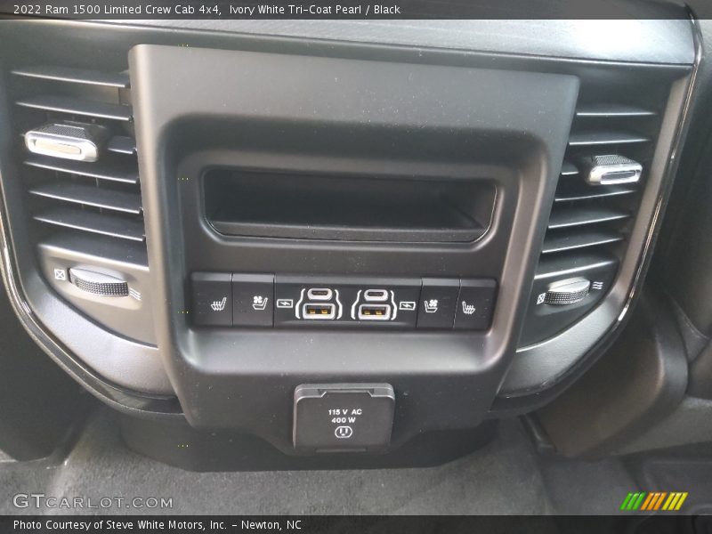 Ivory White Tri-Coat Pearl / Black 2022 Ram 1500 Limited Crew Cab 4x4
