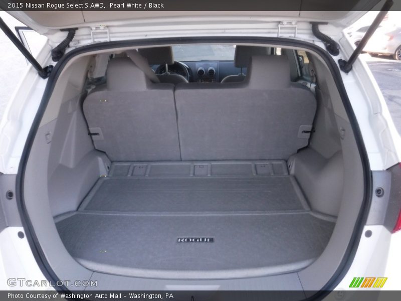 Pearl White / Black 2015 Nissan Rogue Select S AWD