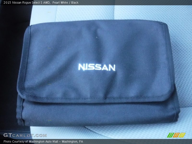 Pearl White / Black 2015 Nissan Rogue Select S AWD