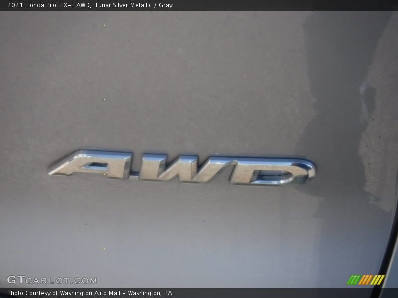 Lunar Silver Metallic / Gray 2021 Honda Pilot EX-L AWD