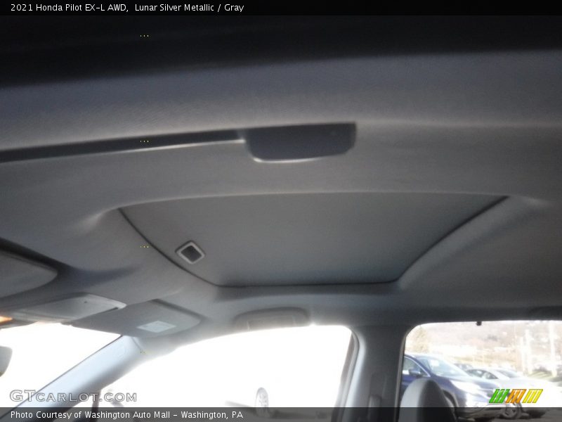 Lunar Silver Metallic / Gray 2021 Honda Pilot EX-L AWD