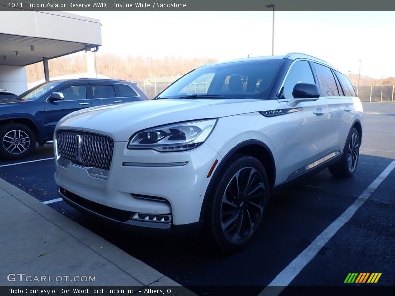 Pristine White / Sandstone 2021 Lincoln Aviator Reserve AWD