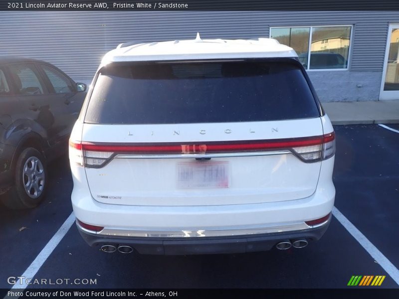 Pristine White / Sandstone 2021 Lincoln Aviator Reserve AWD