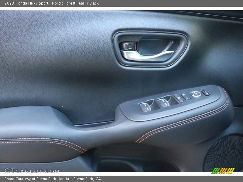 Nordic Forest Pearl / Black 2023 Honda HR-V Sport