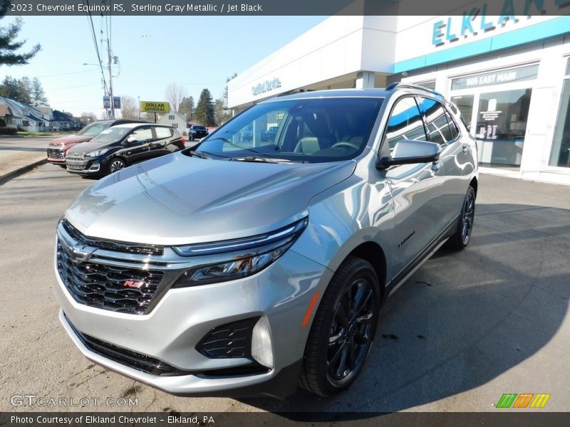 Sterling Gray Metallic / Jet Black 2023 Chevrolet Equinox RS