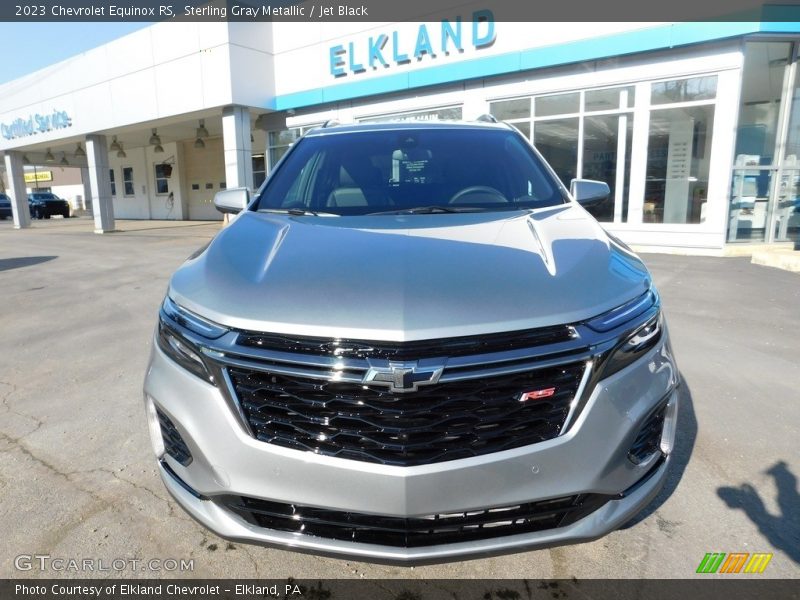 Sterling Gray Metallic / Jet Black 2023 Chevrolet Equinox RS
