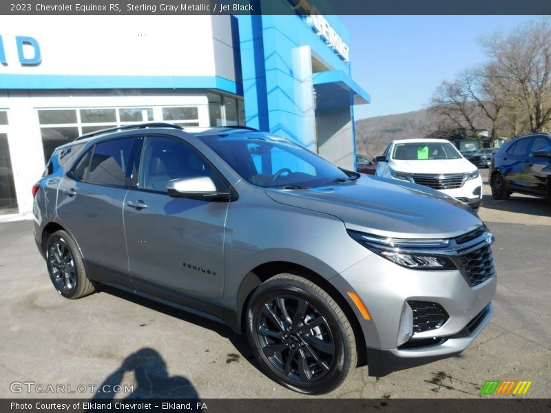 Sterling Gray Metallic / Jet Black 2023 Chevrolet Equinox RS