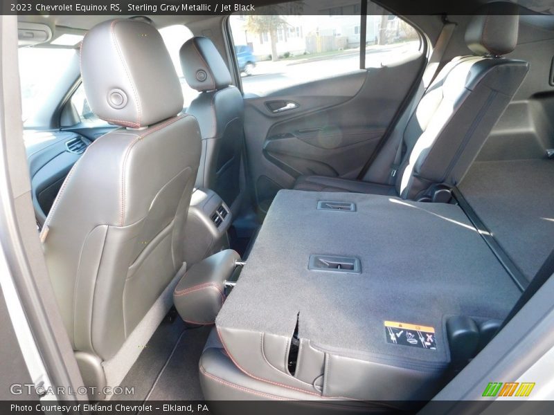 Sterling Gray Metallic / Jet Black 2023 Chevrolet Equinox RS