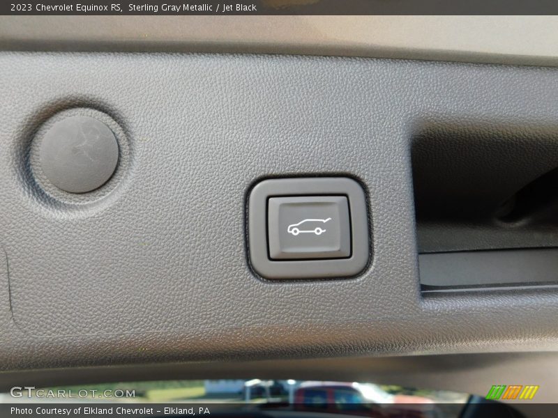 Sterling Gray Metallic / Jet Black 2023 Chevrolet Equinox RS