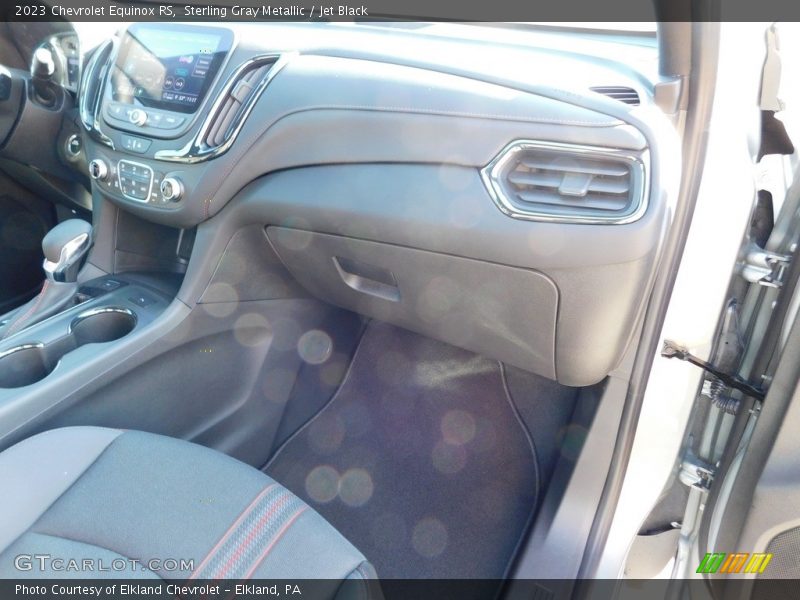 Sterling Gray Metallic / Jet Black 2023 Chevrolet Equinox RS