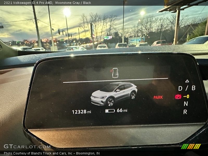 Moonstone Gray / Black 2021 Volkswagen ID.4 Pro AWD