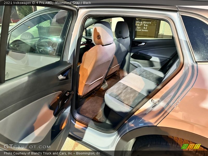 Moonstone Gray / Black 2021 Volkswagen ID.4 Pro AWD