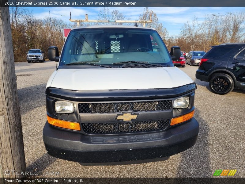 Summit White / Medium Pewter 2016 Chevrolet Express 2500 Cargo WT