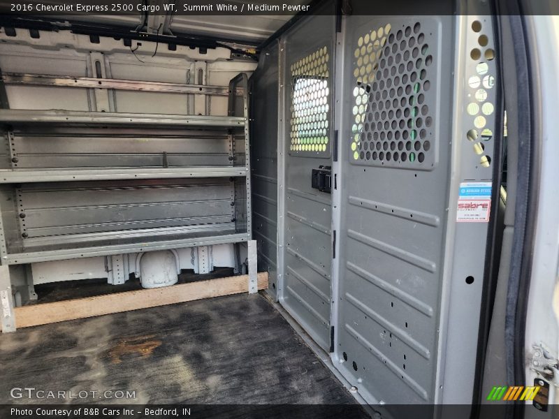 Summit White / Medium Pewter 2016 Chevrolet Express 2500 Cargo WT
