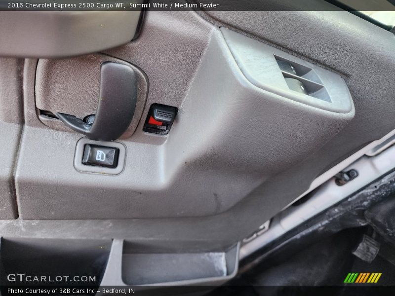 Summit White / Medium Pewter 2016 Chevrolet Express 2500 Cargo WT