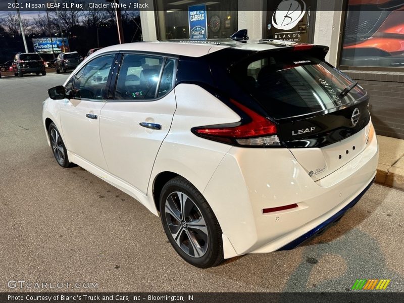 Glacier White / Black 2021 Nissan LEAF SL Plus