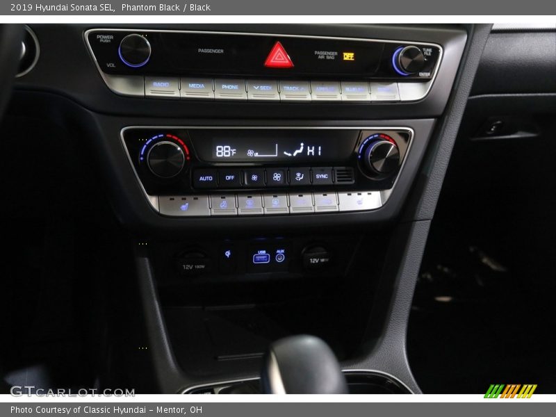 Phantom Black / Black 2019 Hyundai Sonata SEL