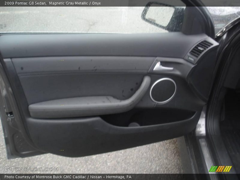 Magnetic Gray Metallic / Onyx 2009 Pontiac G8 Sedan