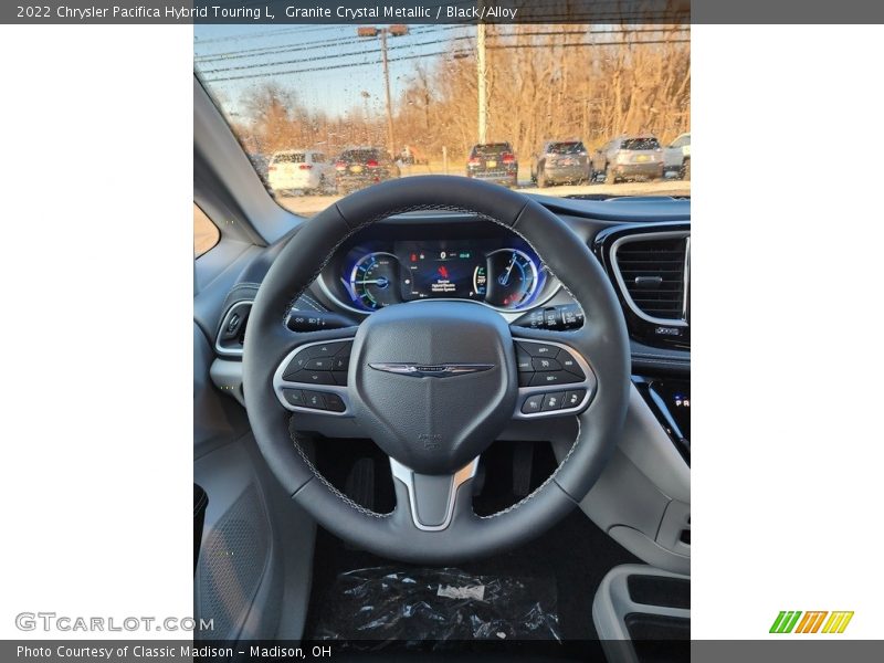 Granite Crystal Metallic / Black/Alloy 2022 Chrysler Pacifica Hybrid Touring L