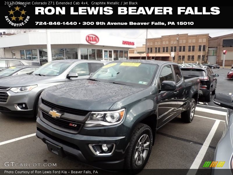 Graphite Metallic / Jet Black 2017 Chevrolet Colorado Z71 Extended Cab 4x4