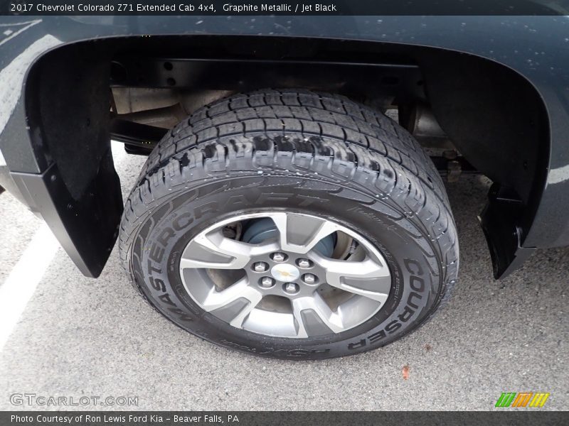 Graphite Metallic / Jet Black 2017 Chevrolet Colorado Z71 Extended Cab 4x4