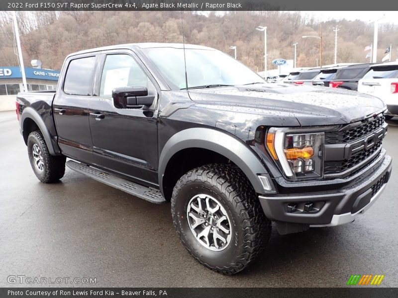 Front 3/4 View of 2022 F150 SVT Raptor SuperCrew 4x4