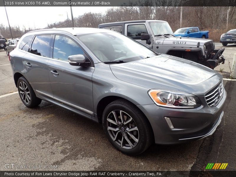 Front 3/4 View of 2016 XC60 T6 AWD
