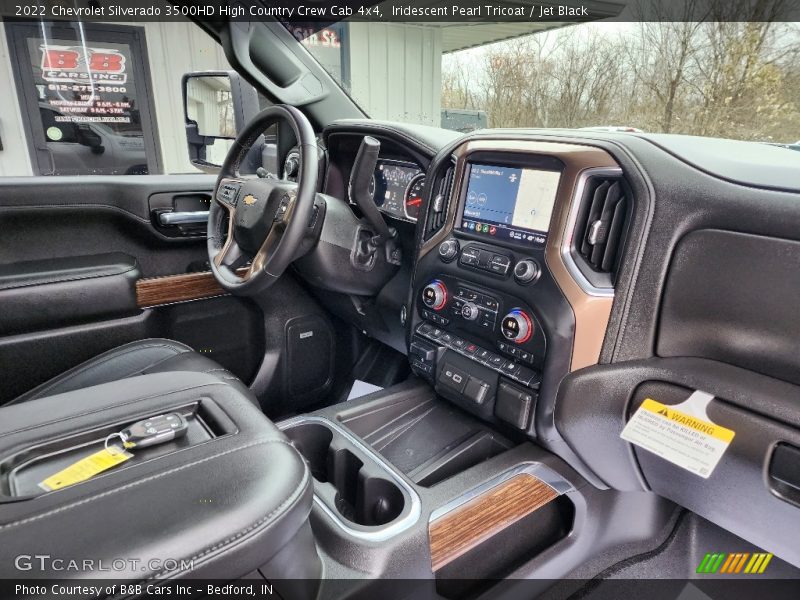 Iridescent Pearl Tricoat / Jet Black 2022 Chevrolet Silverado 3500HD High Country Crew Cab 4x4
