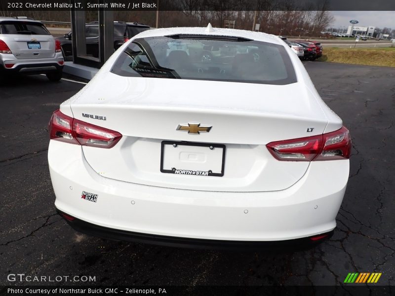 Summit White / Jet Black 2022 Chevrolet Malibu LT