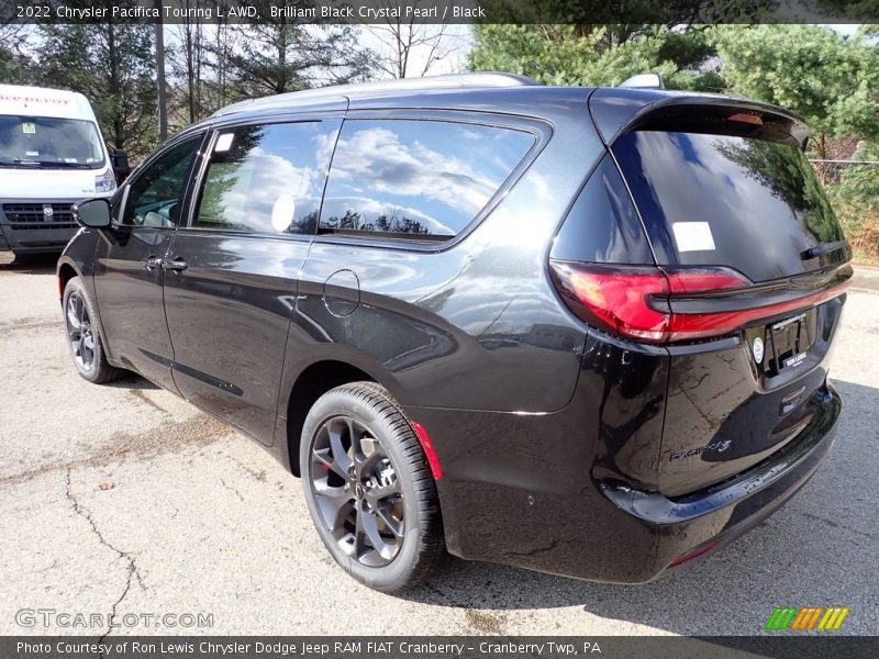 Brilliant Black Crystal Pearl / Black 2022 Chrysler Pacifica Touring L AWD