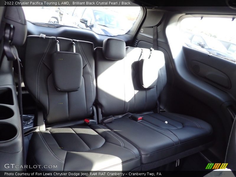 Brilliant Black Crystal Pearl / Black 2022 Chrysler Pacifica Touring L AWD