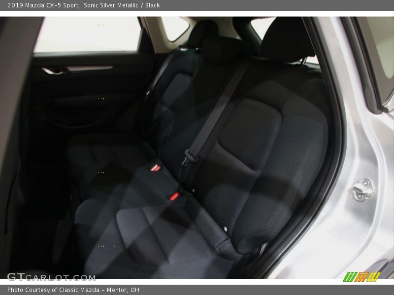 Sonic Silver Metallic / Black 2019 Mazda CX-5 Sport