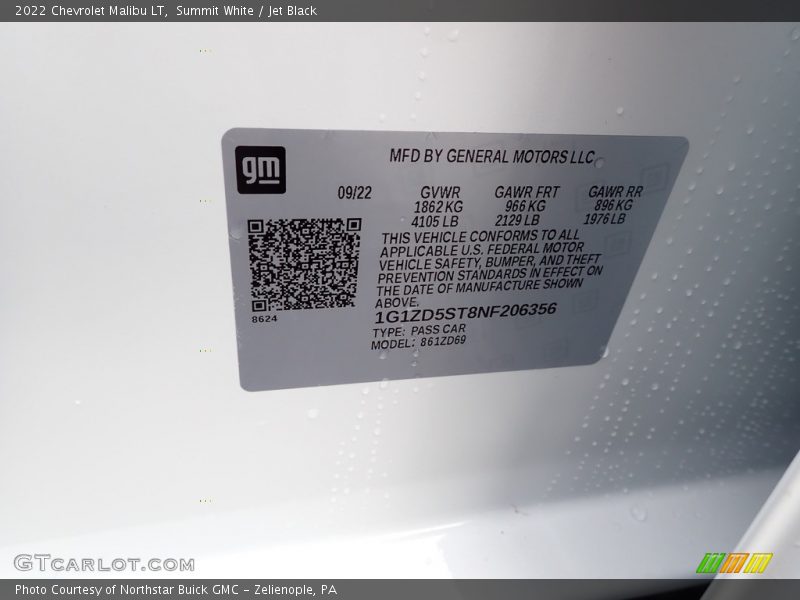 Summit White / Jet Black 2022 Chevrolet Malibu LT