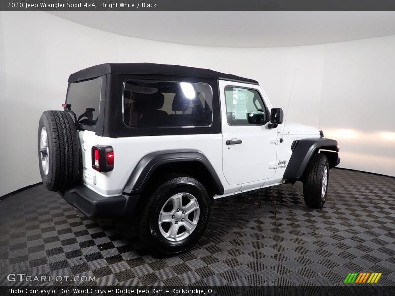 Bright White / Black 2020 Jeep Wrangler Sport 4x4