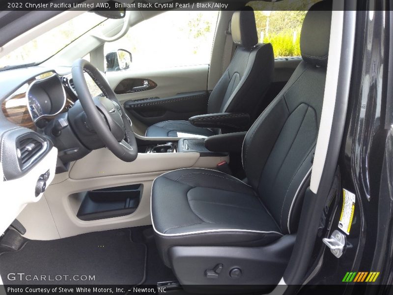 Brilliant Black Crystal Pearl / Black/Alloy 2022 Chrysler Pacifica Limited AWD