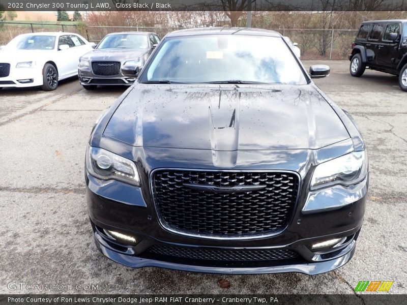Gloss Black / Black 2022 Chrysler 300 Touring L AWD