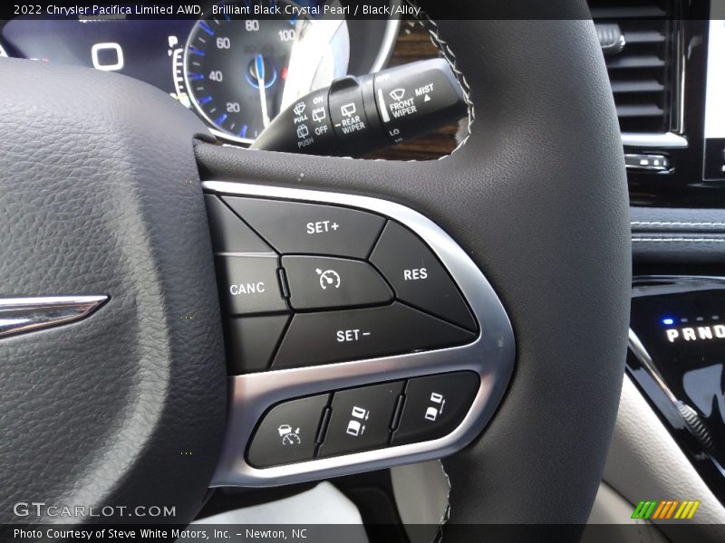 Brilliant Black Crystal Pearl / Black/Alloy 2022 Chrysler Pacifica Limited AWD