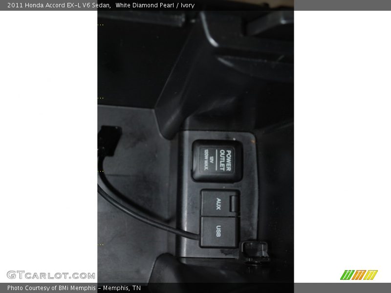 White Diamond Pearl / Ivory 2011 Honda Accord EX-L V6 Sedan