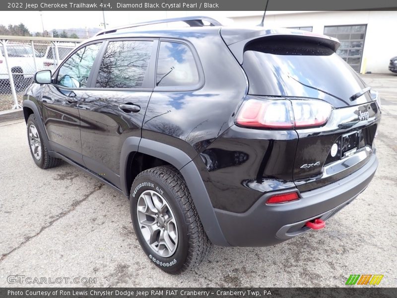 Diamond Black Crystal Pearl / Black 2022 Jeep Cherokee Trailhawk 4x4