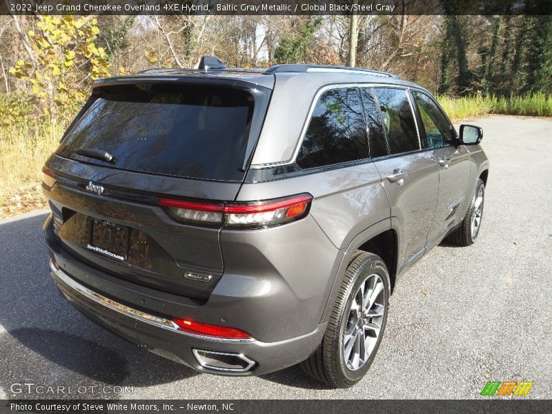 Baltic Gray Metallic / Global Black/Steel Gray 2022 Jeep Grand Cherokee Overland 4XE Hybrid